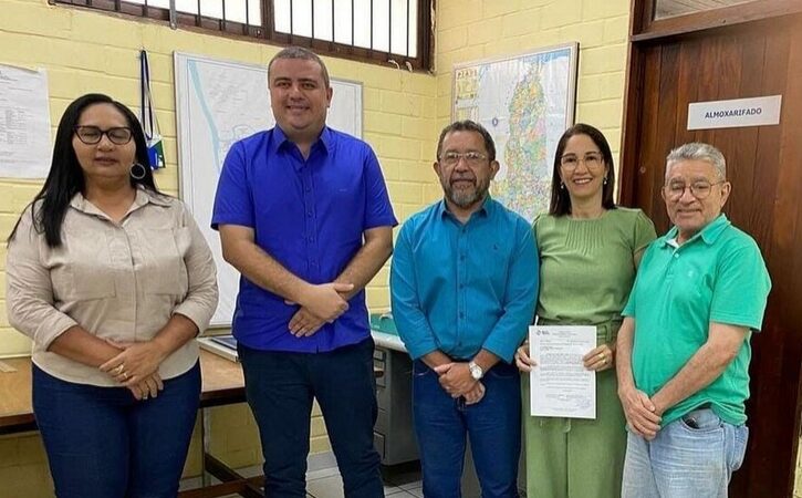 Nestor Elvas busca parceria com UFPI para realização de concurso público em Bom Jesus