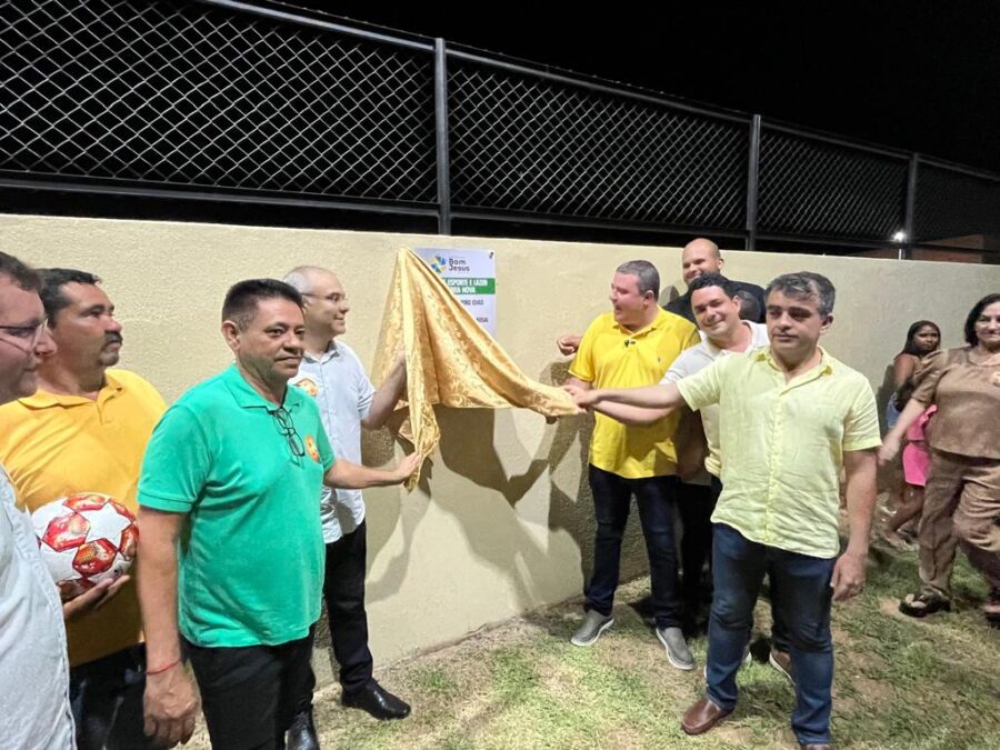 Prefeitura de Bom Jesus Inaugura Complexo de Esporte e Lazer no Serra Nova