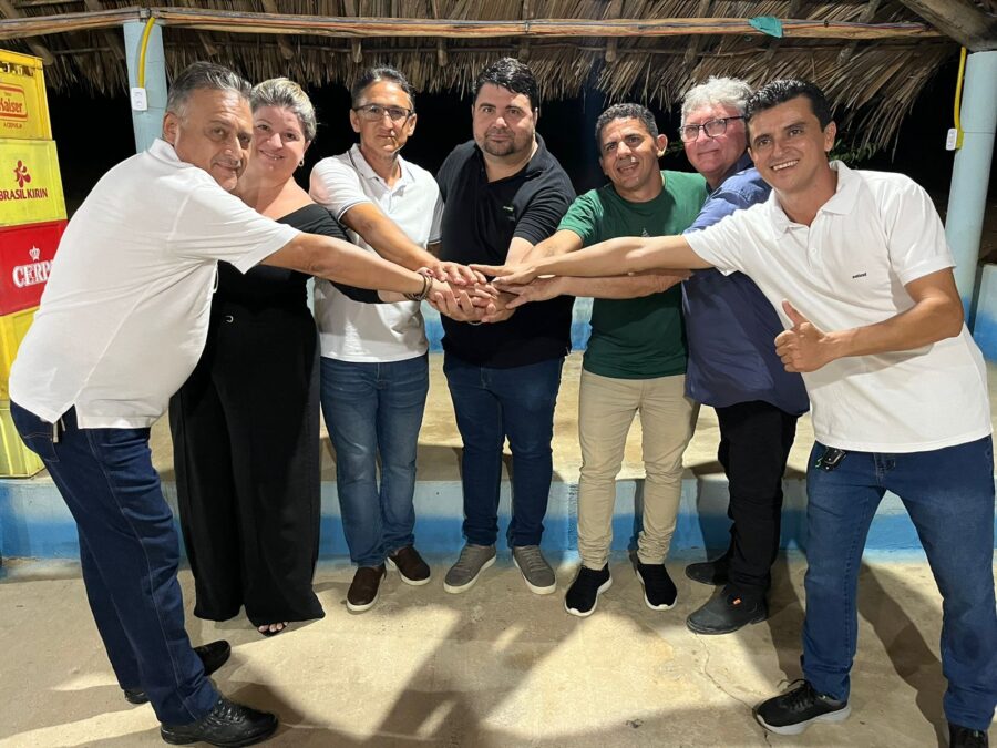 Secretário de Cultura Zé Valdo Mendes e a liderança Nonato do Licino rompem com situação e declaram apoio à Pré-Candidatura de Roberto Leal