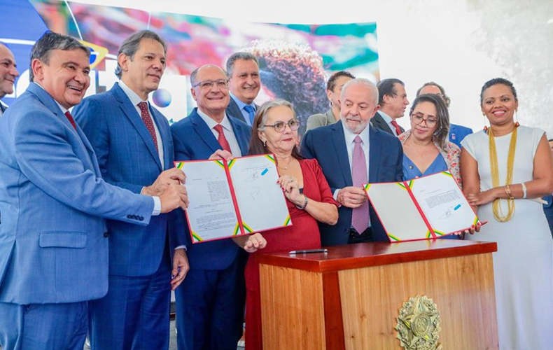 Governo lança Programa Acredita com microcrédito para público do CadÚnico