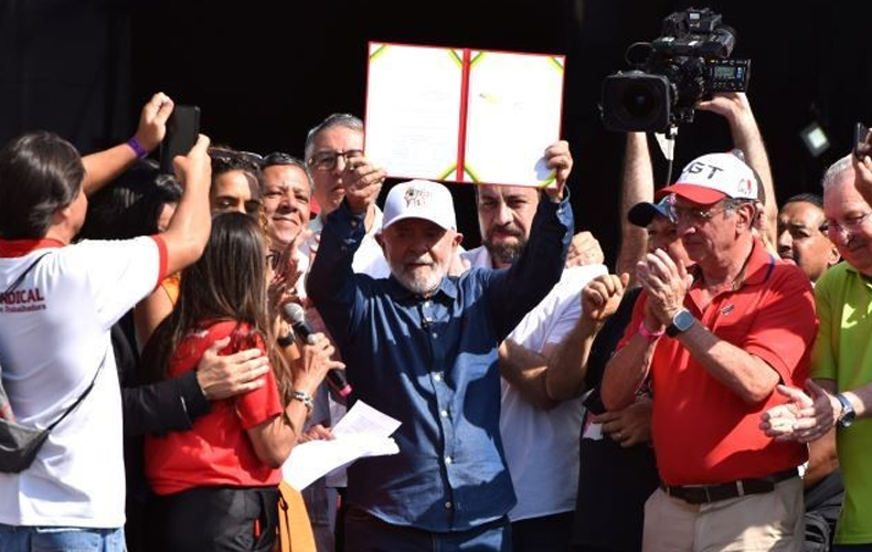 Lula sanciona isenção do imposto de renda para quem recebe até dois salários mínimos