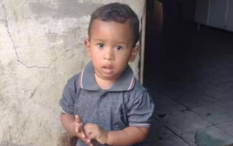 Menino de três anos morre ao tocar em extensão de energia no Piauí