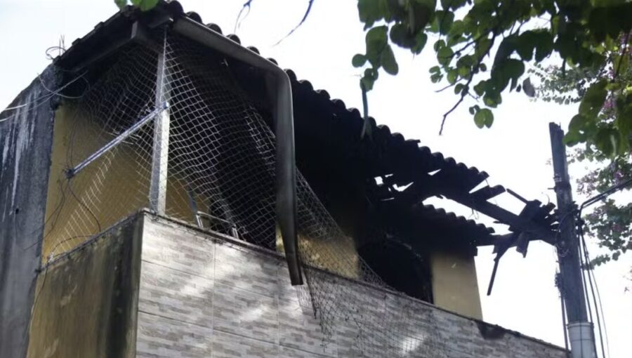 Adolescente é apreendido após matar pais por não querer ir à escola