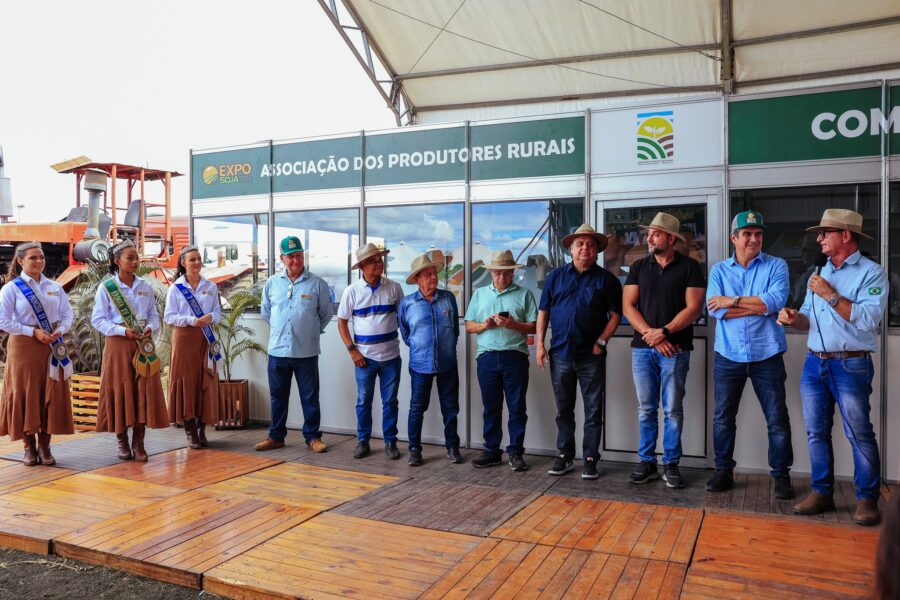 Senador Ciro Nogueira visita 15ª Exposoja e destaca projeto de emancipação do Distrito de Nova Santa Rosa