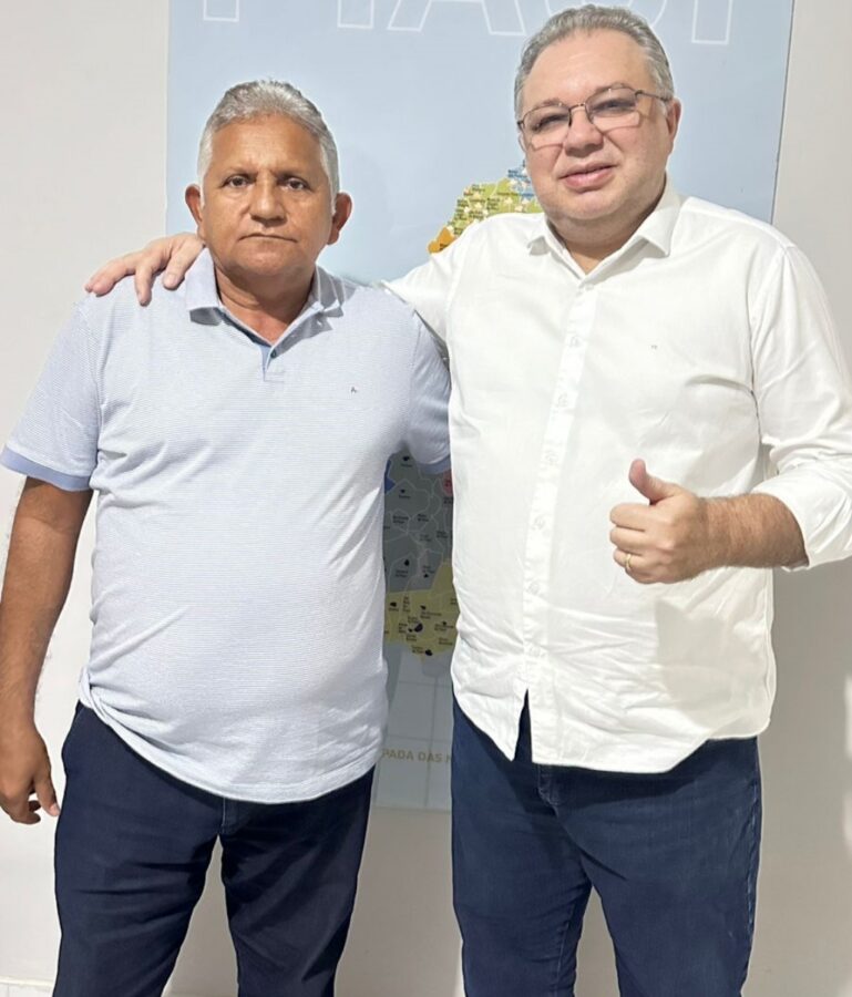 Vereador Luiz Rodrigues conquista trator e Kits de Irrigação para Agricultores Familiares de Bom Jesus