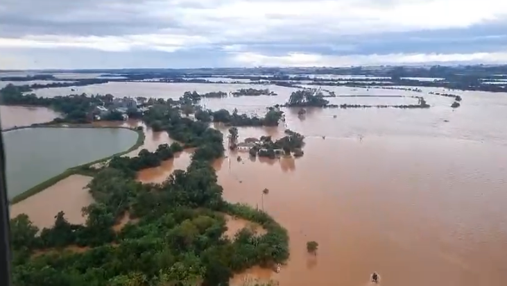 Temporal no Rio Grande do Sul: sobe para 32 o número de mortos