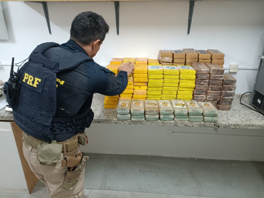 PRF Apreende Quase 193 Quilos de Cocaína em Carreta de Carne Suína na Saída de Teresina