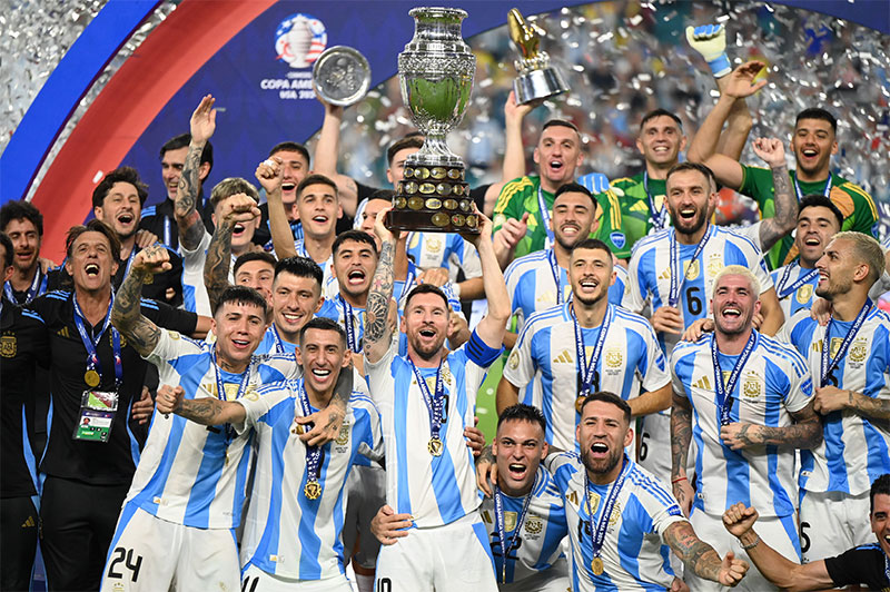 Argentina vence Colômbia na prorrogação e conquista Copa América pela 16ª vez