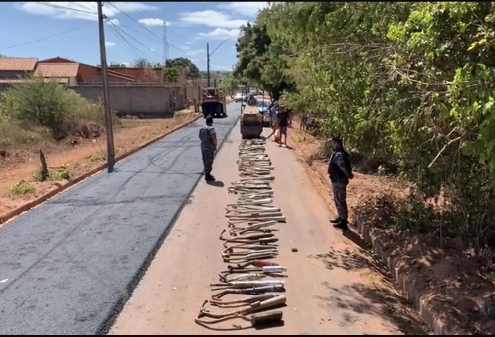 7º BPM destrói 74 escapamentos irregulares de motos em Corrente