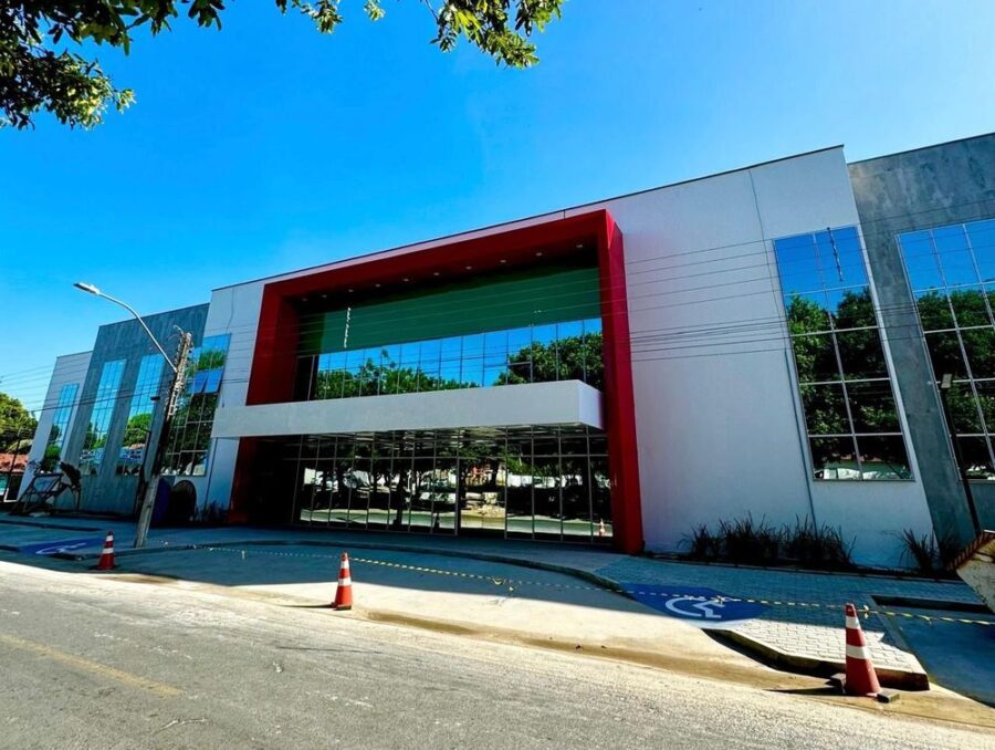 Governo do Piauí inaugura ampliação do Hospital de Floriano e abre 80 novos leitos nesta sexta (5)