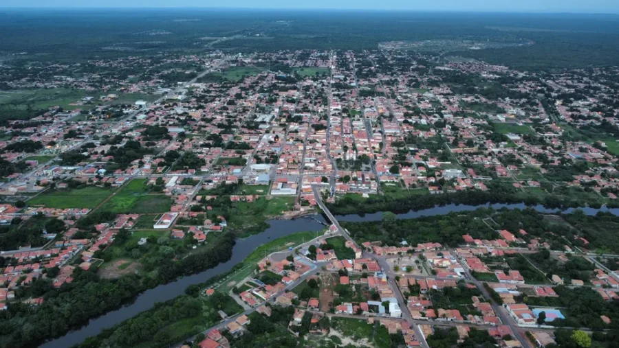 Menino morre afogado em parque aquático em Piracuruca, no Piauí