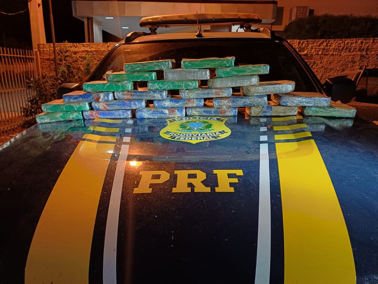 PRF Prende casal por Tráfico de Drogas na cidade de Bom Jesus