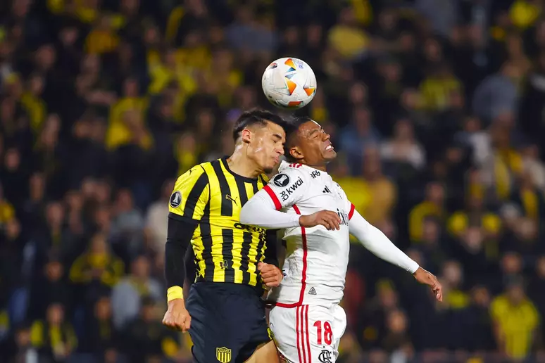 Flamengo cai para o Peñarol e se despede da Libertadores