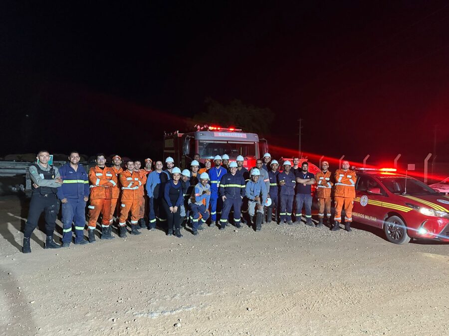 Corpo de Bombeiros realiza operação de combate a incêndio florestal no Sul do Piauí