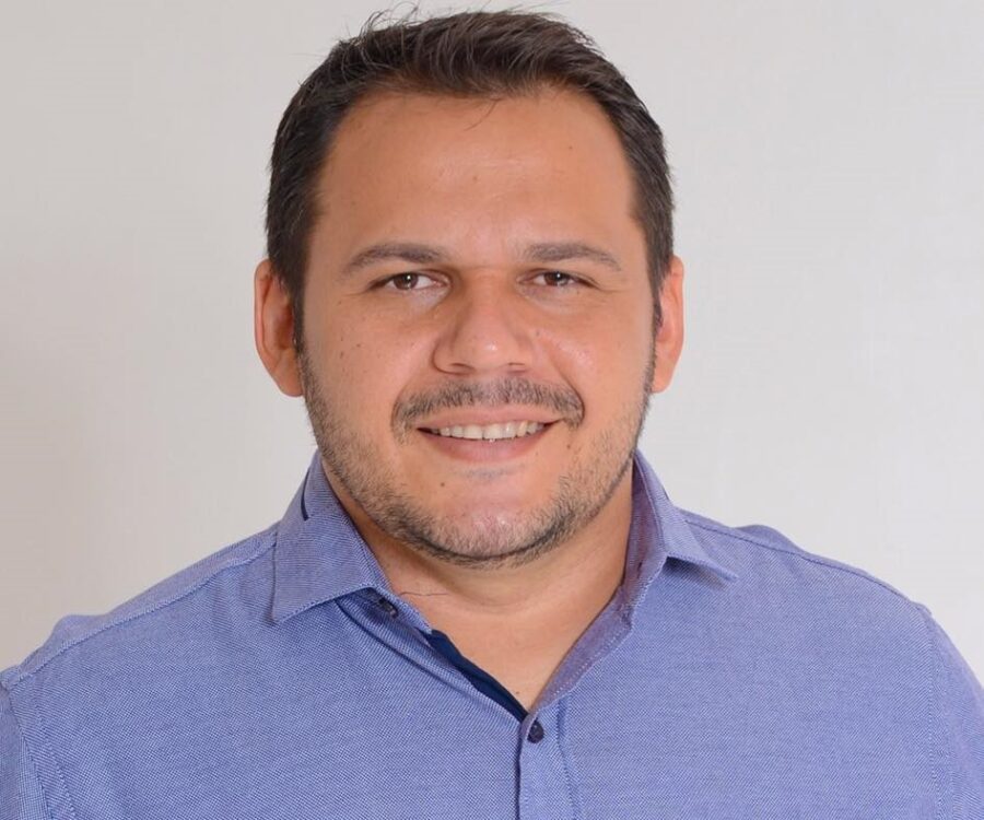 Raimundo Sobrinho é reeleito prefeito de Currais com 84,94% dos votos