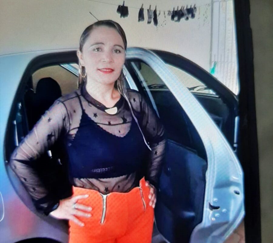 Filho de 19 anos encontrou suspeito de matar a mãe limpando sangue na cena do crime, em Bom Jesus