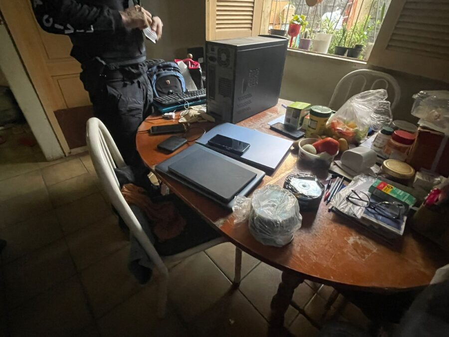 Suspeito de armazenar conteúdo de nudez infantil é preso durante operação em Alvorada do Gurgueia