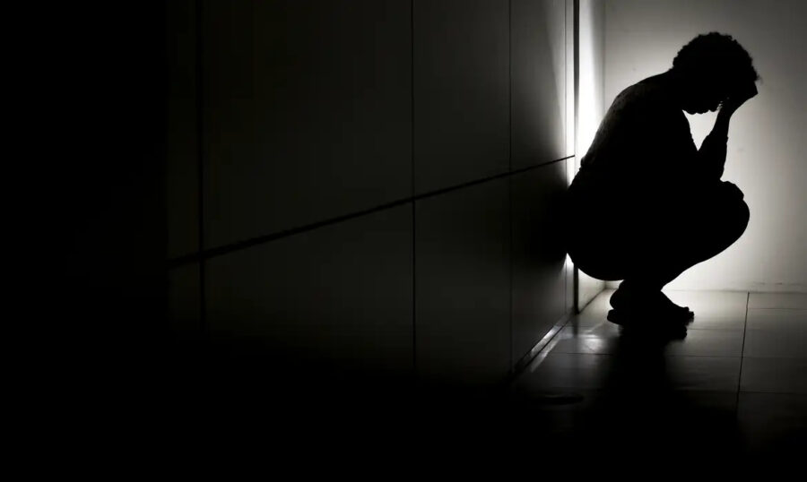 Relatório da ONU associa pobreza com aumento de risco para ansiedade e depressão