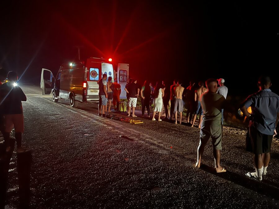 Grave acidente na Rodovia Transcerrado deixa adolescente em estado grave (Foto: Ronilton Leal - Ponto X)