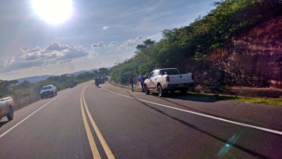URGENTE: adolescente de 15 anos morre e outro fica ferido em grave acidente no Anel Viário de Bom Jesus