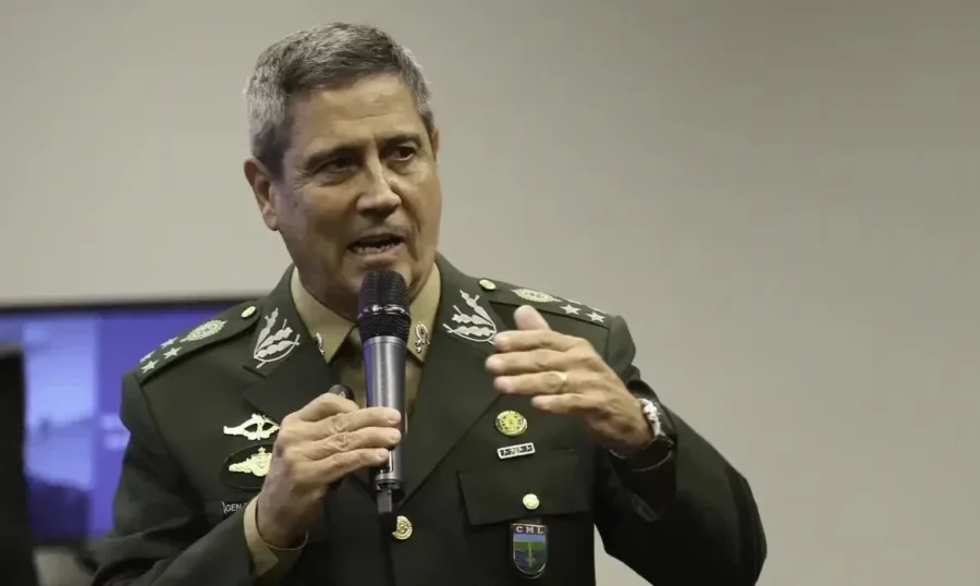 Braga Netto está preso em quarto com ar-condicionado, geladeira e TV