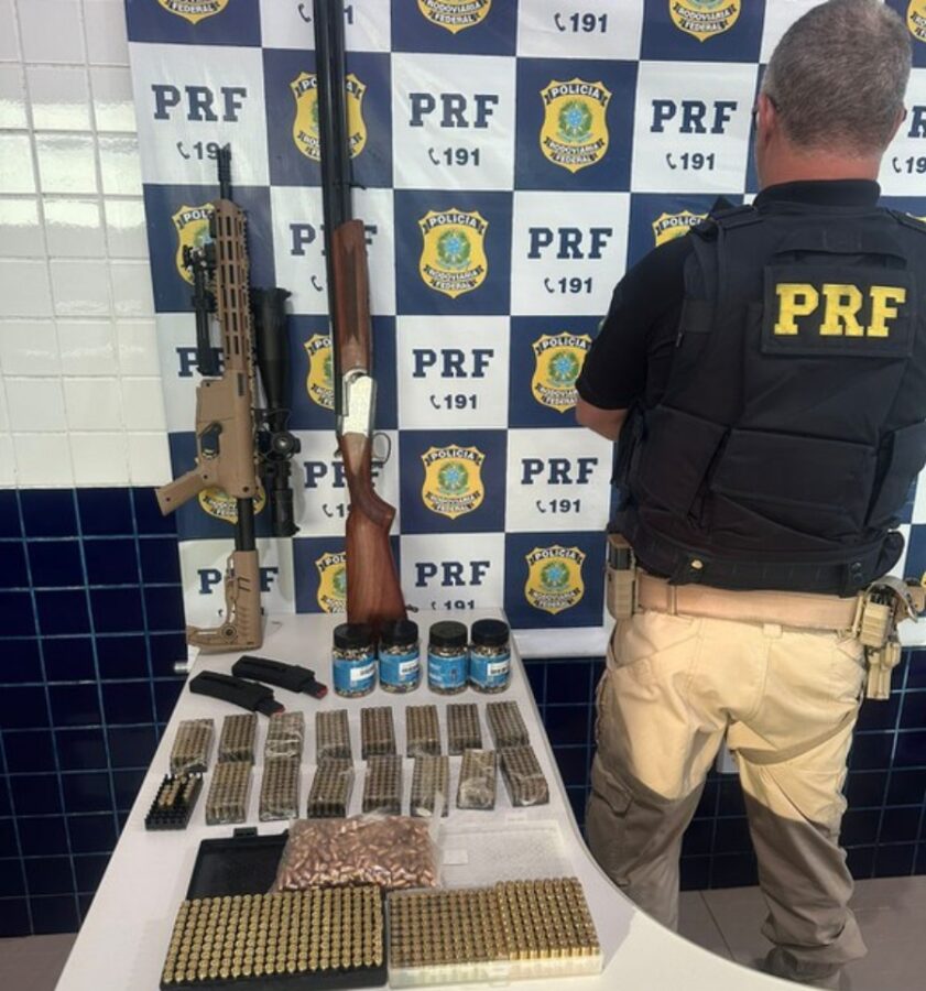 PRF apreende armas de fogo e mais de 1.500 munições na cidade de Floriano