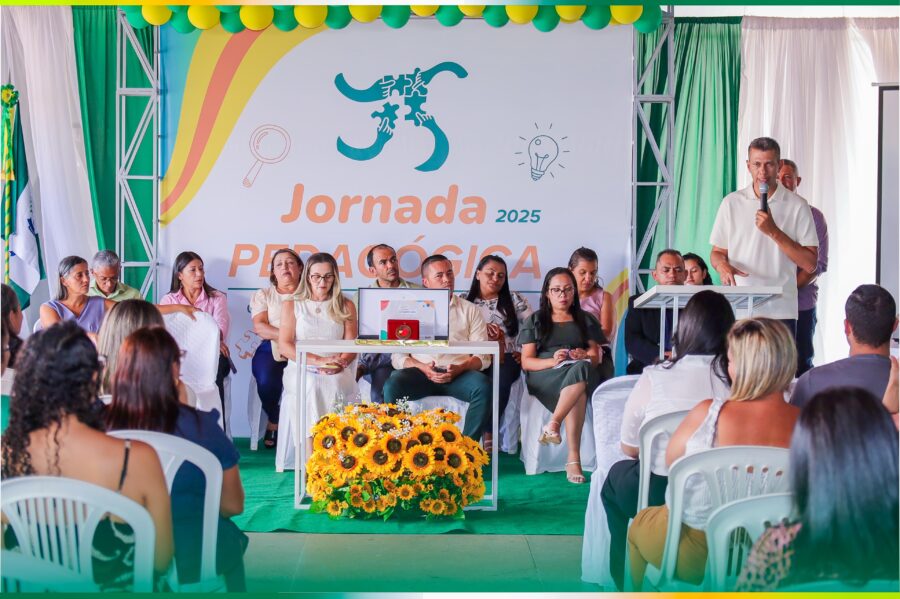 Avelino Lopes inicia Jornada Pedagógica 2025 com foco na qualidade da aprendizagem