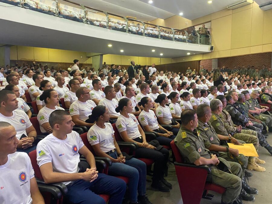 Polícia Militar realiza aula inaugural para formação de 666 novos soldados