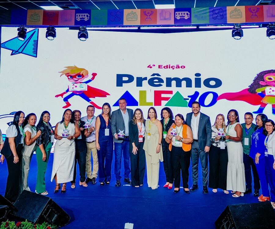 Bom Jesus se destaca no Prêmio Alfa-10 com seis escolas reconhecidas por excelência na alfabetização