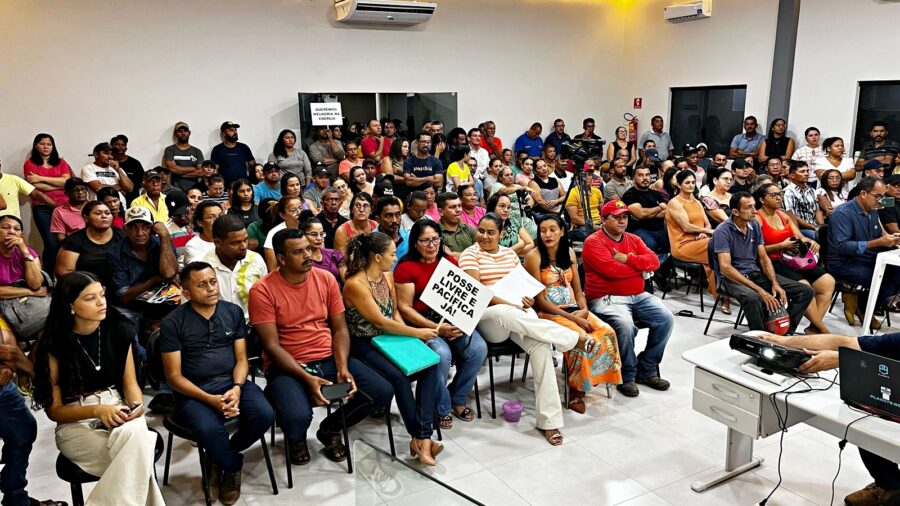 Moradores lotam Câmara de Bom Jesus para cobrar regularização fundiária da localidade Barrocão