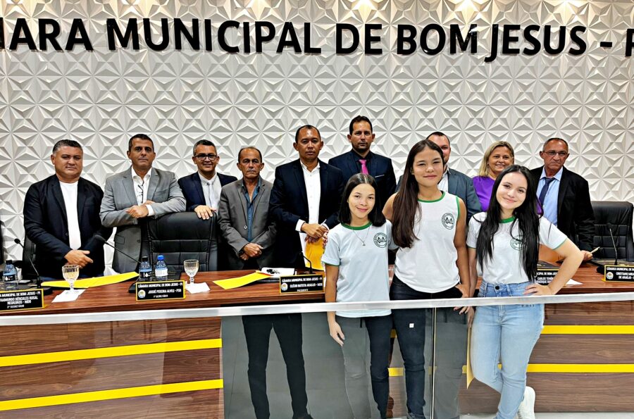 Dia 'C': Estudantes da Escola Peniel mobilizam comunidade em campanha solidária em Bom Jesus