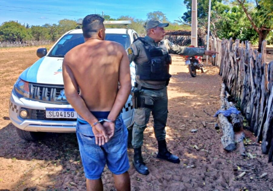 Suspeito de desviar benefícios de idosos é levado à delegacia no Extremo-Sul do Piauí