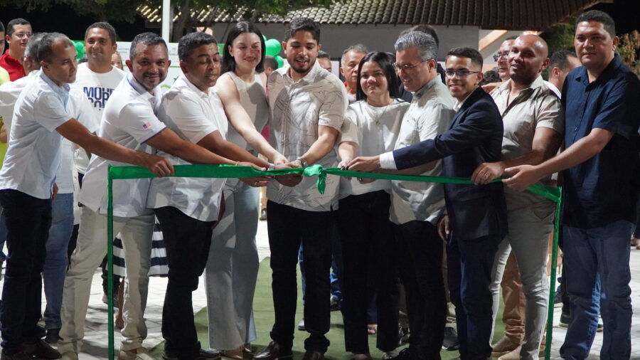 Cristino Castro inaugura Praça da Juventude durante encerramento da II Semana da Juventude