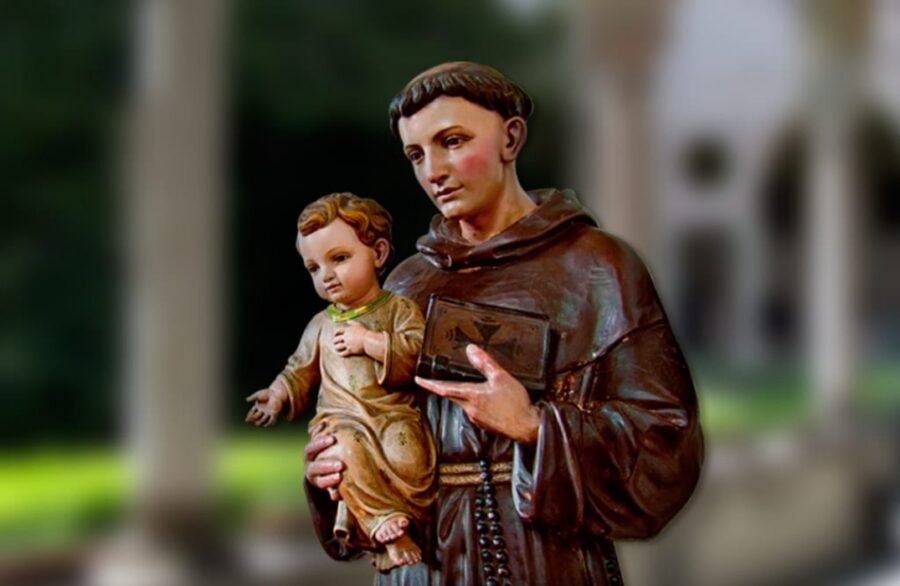 Dia de Santo Antônio: conheça simpatias que ajudam a atrair o amor