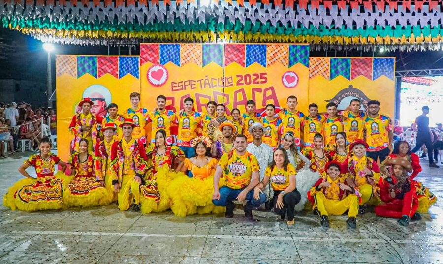 Arraiá Municipal de Cristino Castro celebra a cultura nordestina com grande participação popular