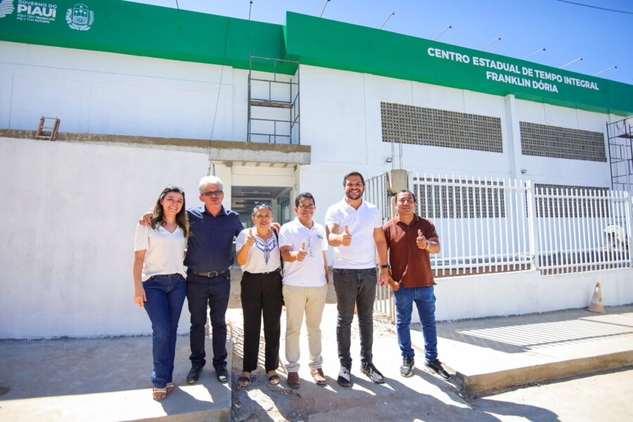 Secretário Washington Bandeira visita obras de escola em Bom Jesus e reforça compromisso com educação em Tempo Integral