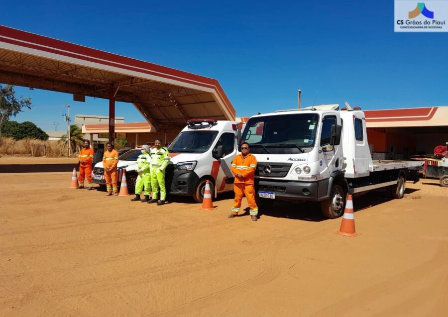 CS Grãos do Piauí realiza ações na Transcerrados e Estrada Palestina alusivas ao Dia do Motorista