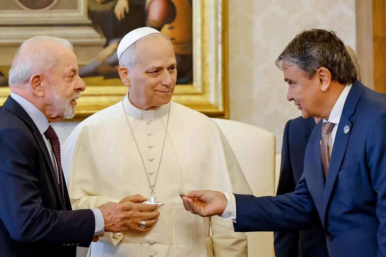 Wellington Dias acompanha Lula na visita ao papa Leão XIV no Vaticano