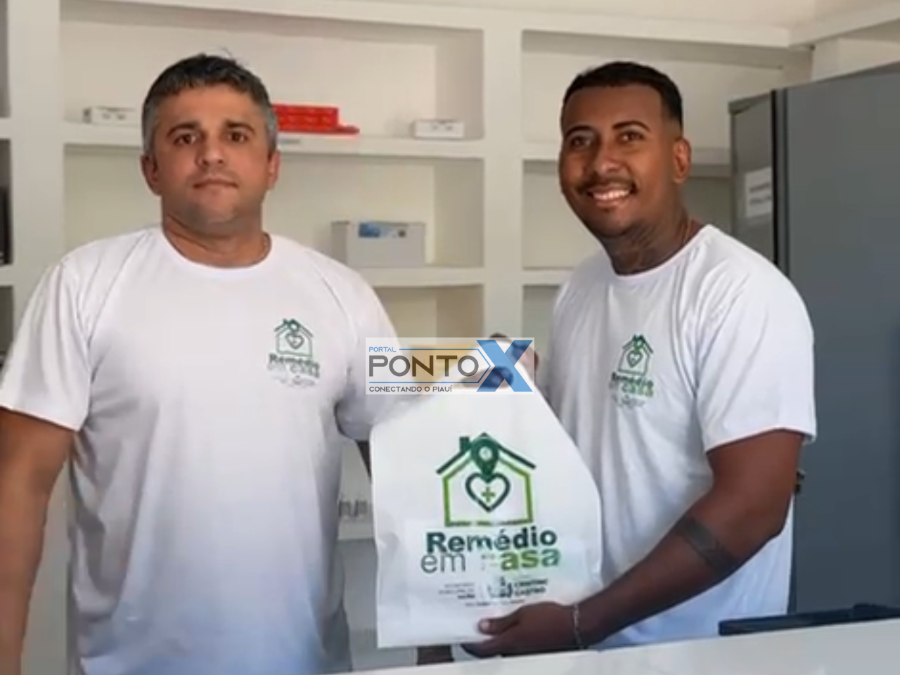 Prefeitura de Cristino Castro lança o Programa “Remédio em Casa” e leva mais cuidado e dignidade aos pacientes acamados