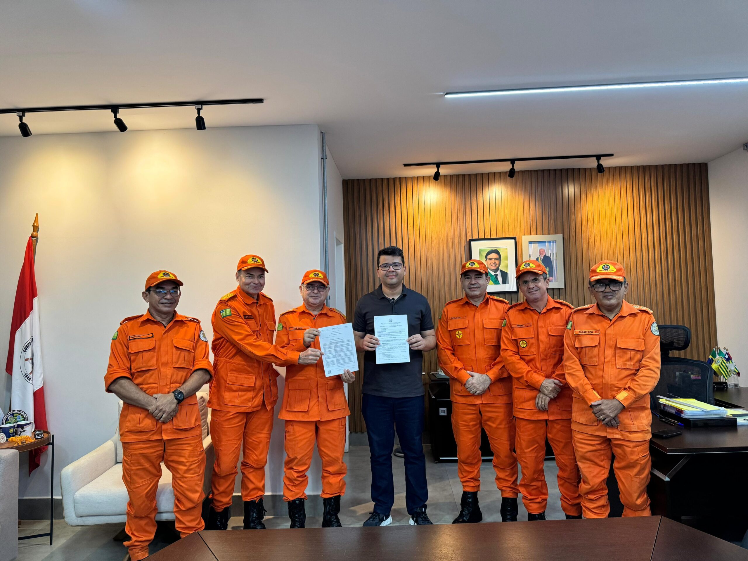 Secretaria da Segurança assina ordem de serviço para primeira unidade do Corpo de Bombeiros em Bom Jesus