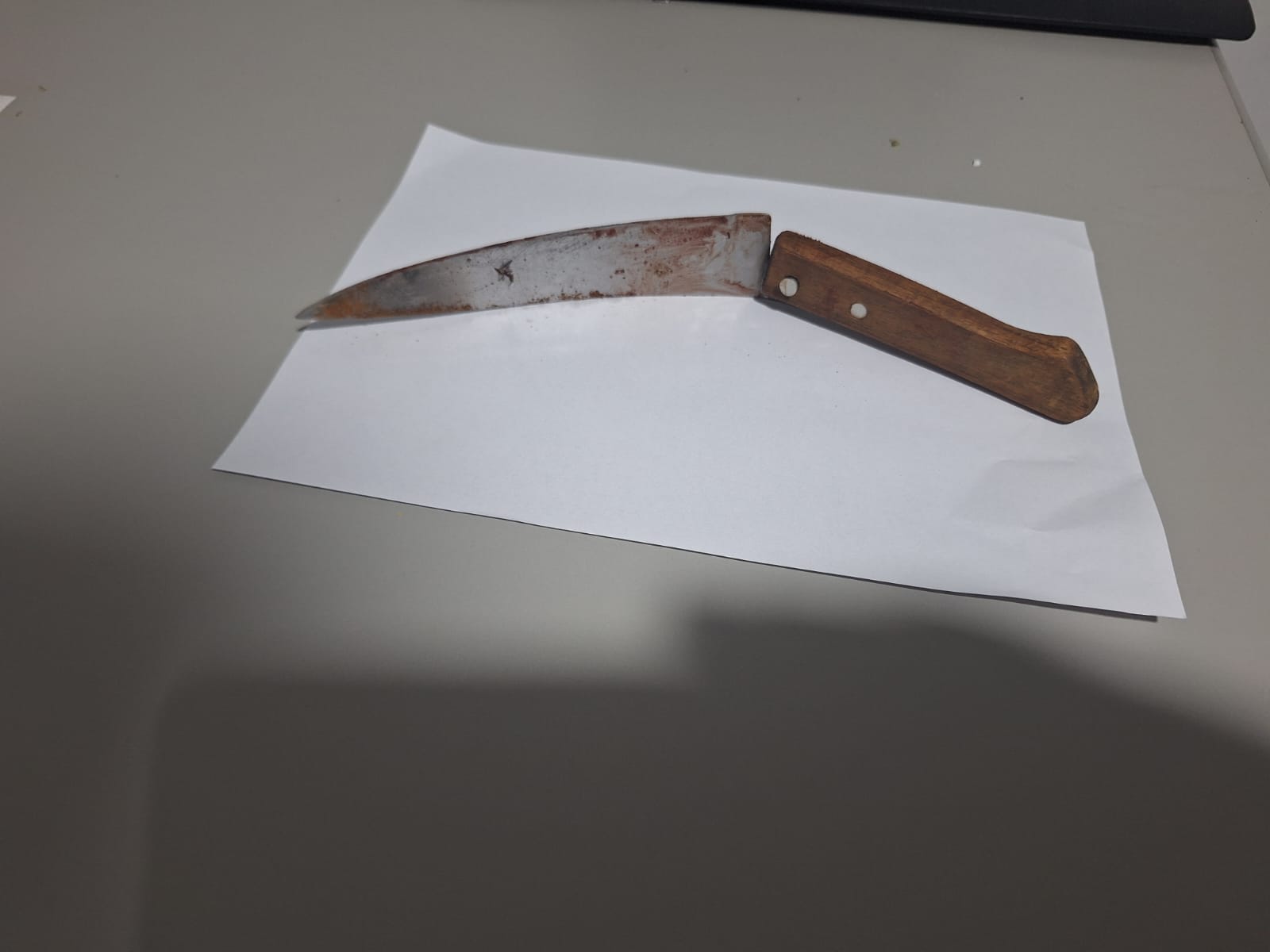 Mulher é esfaqueada 30 vezes em tentativa de latrocínio em Baixa Grande do Ribeiro