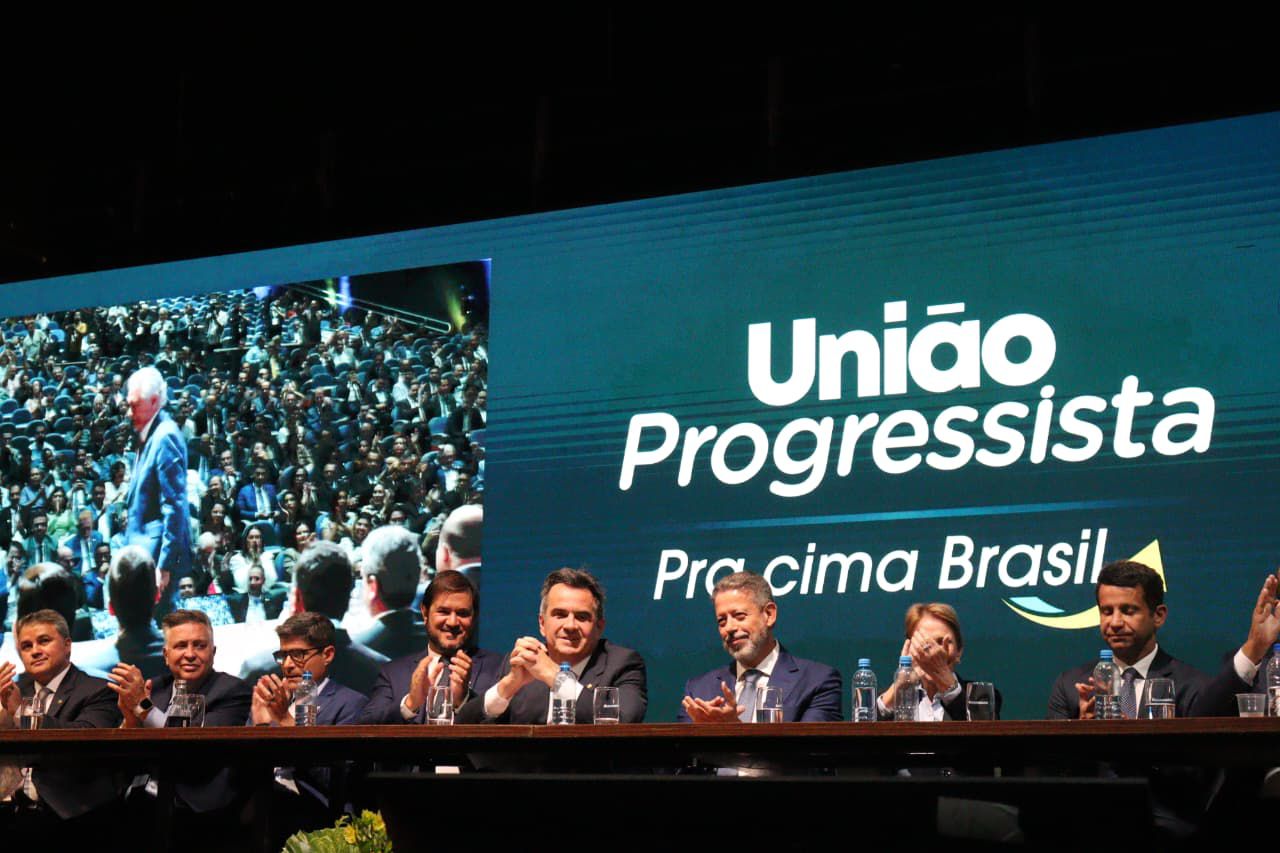 União e PP formalizam federação e criam um novo partido já dividido