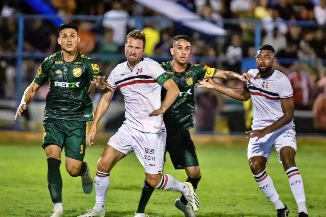 Altos é eliminado nos pênaltis para o Santa Cruz; goleiro defendeu três cobranças