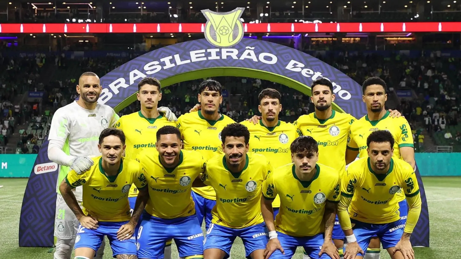 Palmeiras completa 111 anos em meio à reformulação do elenco e busca manter rotina campeã