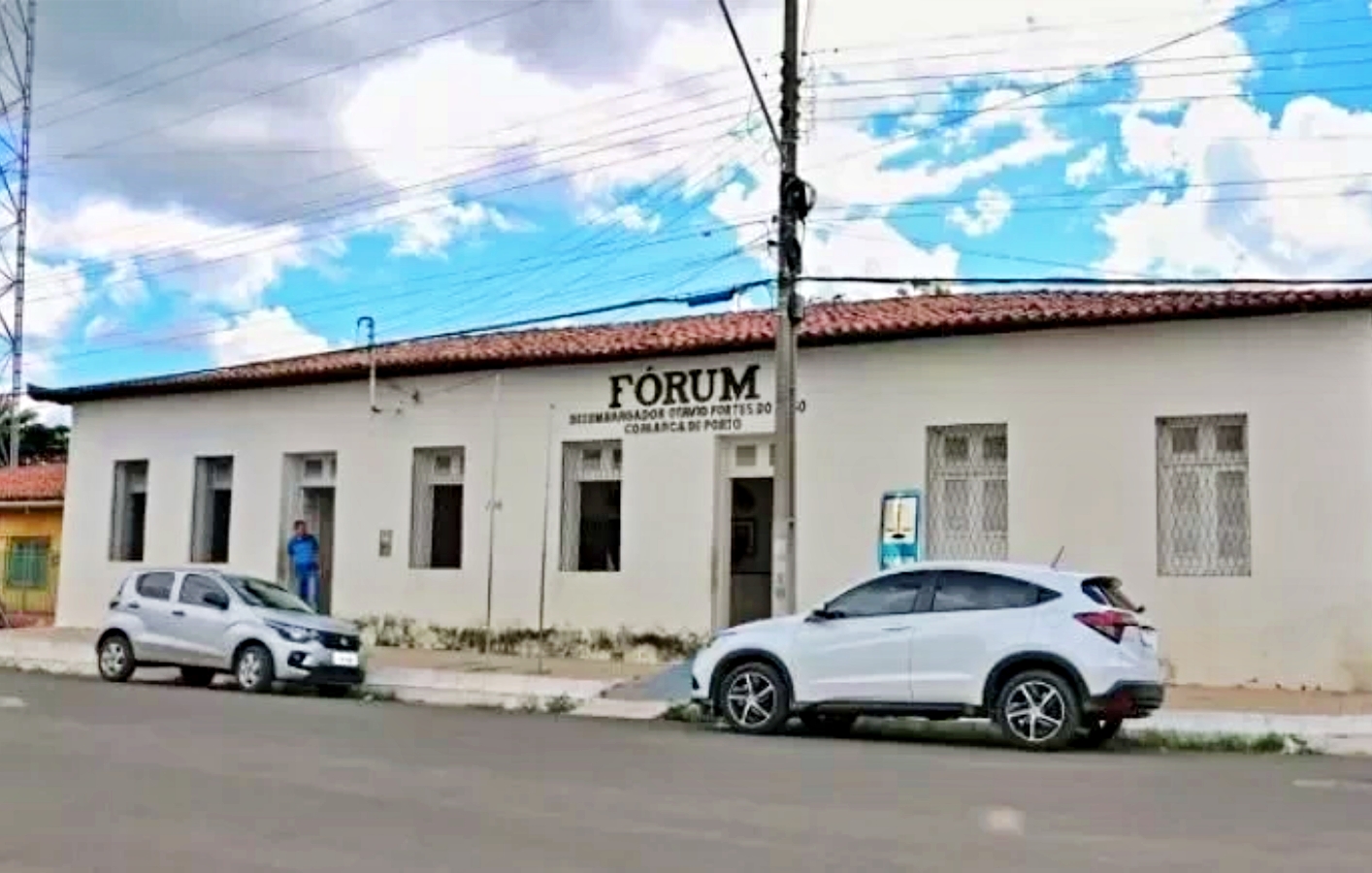 Mulher esfaqueada cinco vezes defende agressor em depoimento e réu é condenado a 11 anos