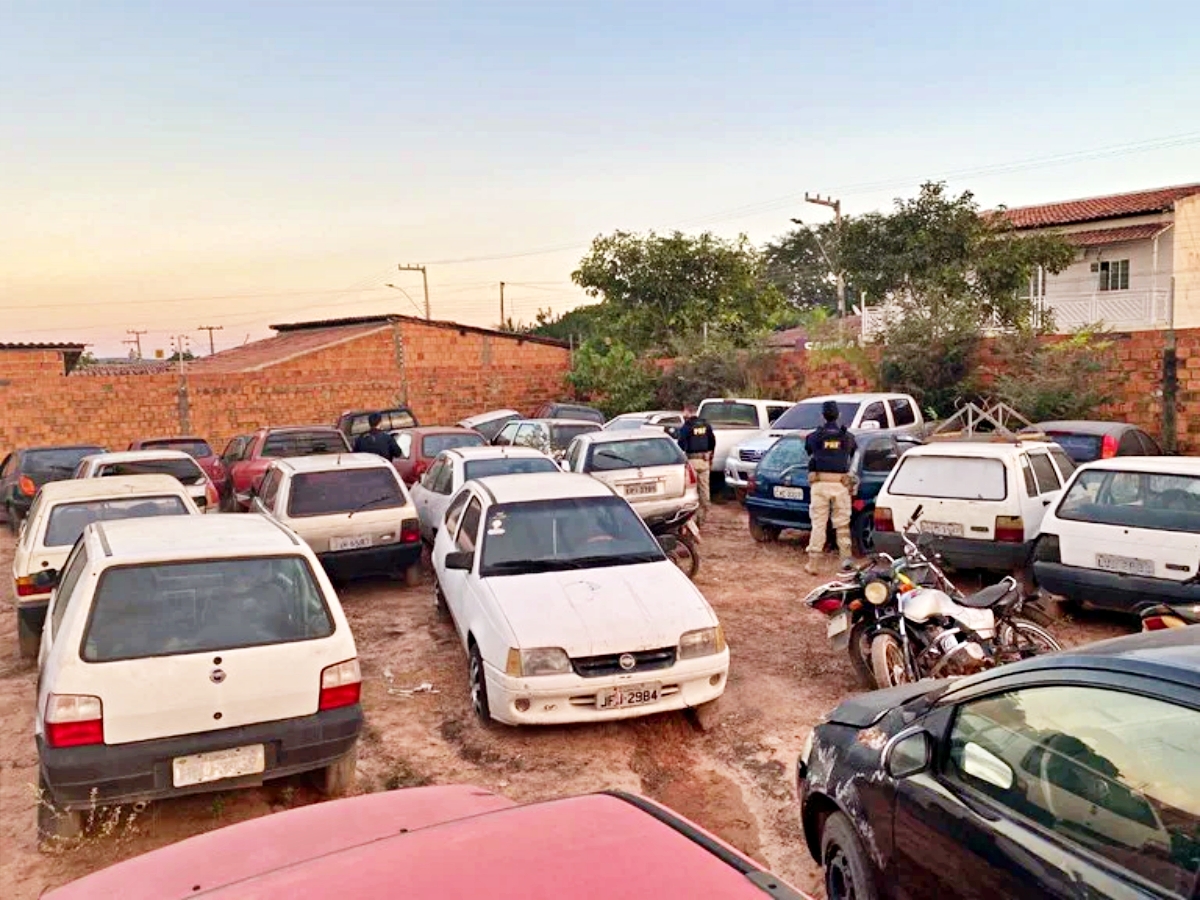 Carros a partir de R$ 2 mil e motos por R$ 400 serão leiloados pela PRF no Piauí