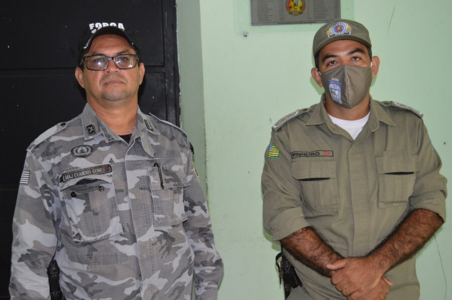 Major Evandro Gomes, comandante do 19º BPM de Bom Jesus e Comandante da 1ª companhia, Ricardo Pinheiro.