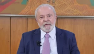 Presidente Luiz Inácio Lula da Silva, durante entrevista, nesta terça-feira, 21 | Foto: Reprodução/YouTube