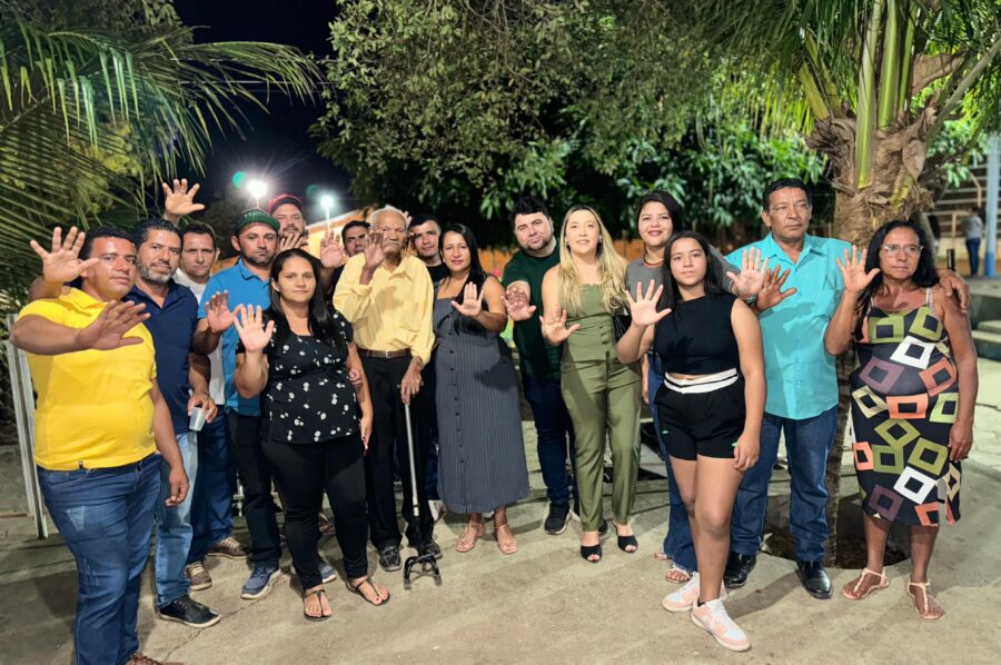 PSD de Palmeira do Piauí oficializa Pré-Candidatura da Médica Veterinária Elizângela Soares a Vice-Prefeita