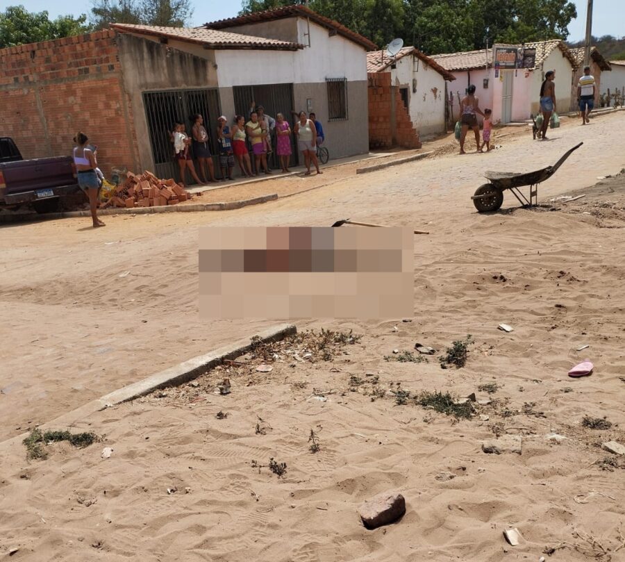 Homem de 60 anos é morto com 4 tiros em plena luz do dia em Cristino Castro, Sul do PI (Foto: Edição Portal Ponto X)